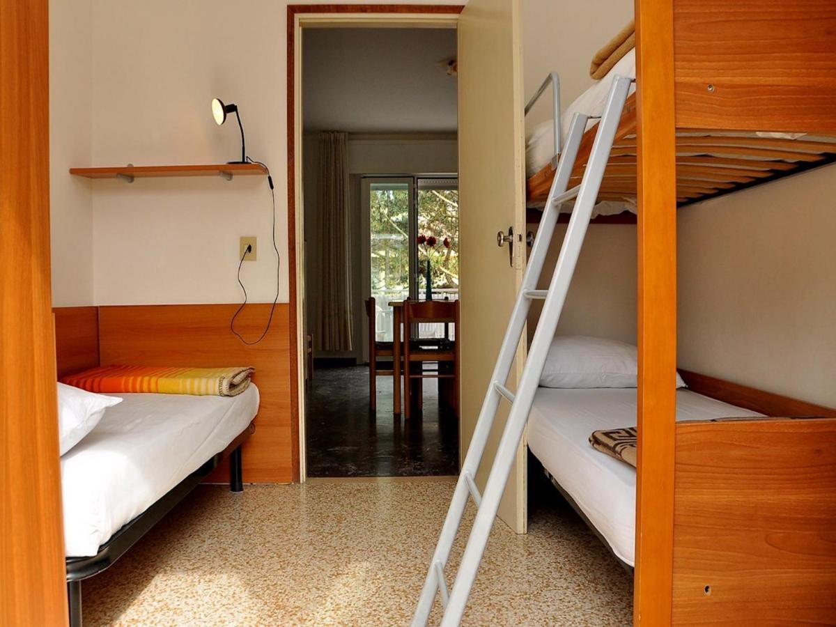 Delightful Flat For 8 Guests In - Beahost *